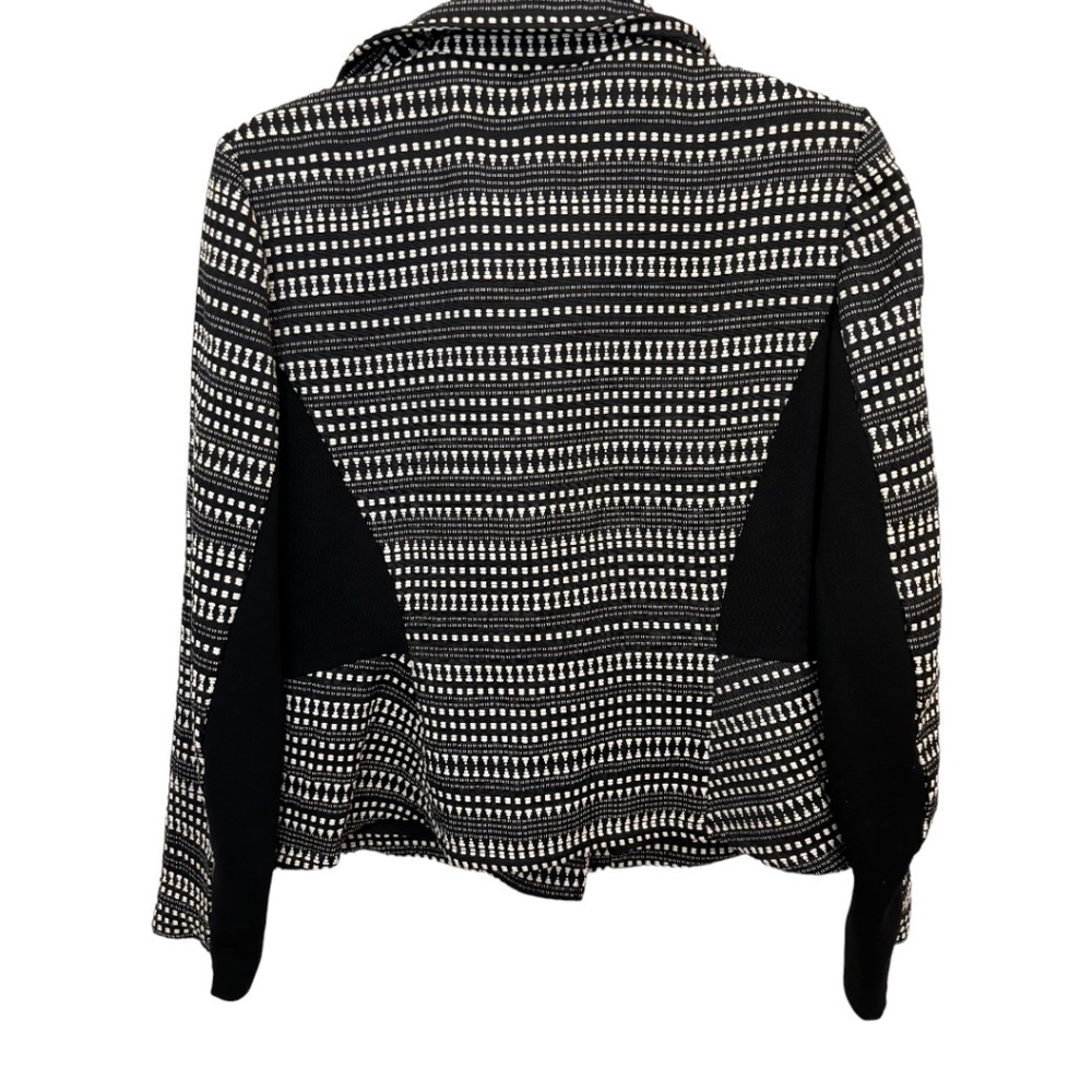 Chico's Black White Tapestry Off-Set Front Zipper Long Sleeve Jacket Chico's 1 - Picture 2 of 4